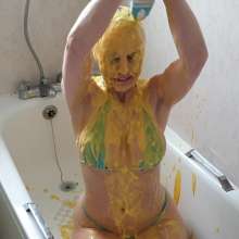 TheGungeZone: Sofia's Bikini Gunging