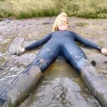WetandMuddy: Video 39--The Pirates of Dulas Bay