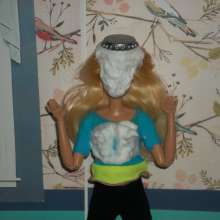Twilight Man: The Diminutive Divas:  "Pie Face" Game