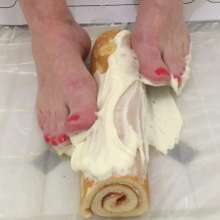 FoxWolf: Cake and Icing Crush, with Avillain Fox