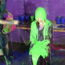 DungeonMasterOne: Dress Mess Wenches!  Felicity and Maude and lots of gunge!