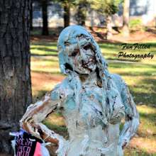 FunFilled Photography: Allie's wet and messy shoot!