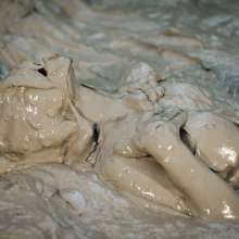 DuncanEdwards: Anabelle Pync Messy Mud Fun