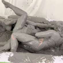 Messygirl: New Messygirl Download: Zoey's Sister Makes Her Debut