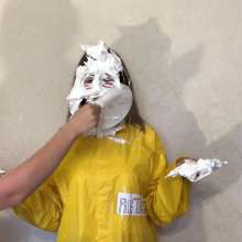 Top Messy Girls: Professional Pie Person Get Pie.
