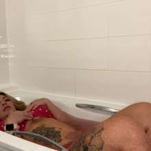 TheGungeZone: Rara's Jelly Bath