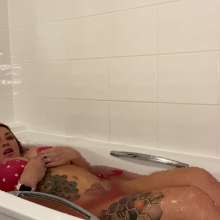 TheGungeZone: Rara's Jelly Bath