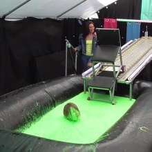 LiquidX: The Plunga!   Jo Vs Issy