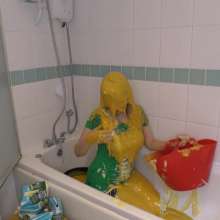 TheGungeZone: Dolly's Messy Gunge and Custard Fun