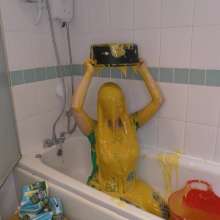 TheGungeZone: Dolly's Messy Gunge and Custard Fun