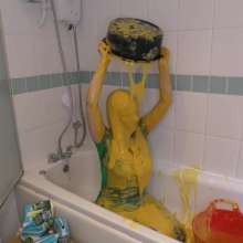 TheGungeZone: Dolly's Messy Gunge and Custard Fun