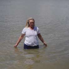 DMarieAllWet: Fun Swim in the Lake in Jeans and Wellies