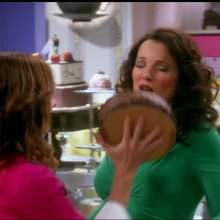 mad_mick_at: Fran Drescher in two messy fights (from "Happily Divorced"-tv-series)
