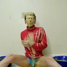 RevSlymsford: Kaydens Destroys A Red Turtleneck With Custard + Chocolate