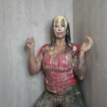 TheGungeZone: Kelli's Messy Football Forfeit