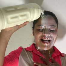 very-wet: Milk in the Face