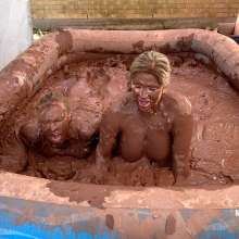 Messygirl: New Messygirl Download: Two Messygirls One Mud Pit