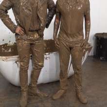 WamtasticUK: Nathan Gives Customer James the Full Mud Spa Treatment