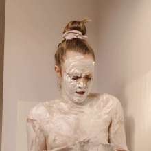 WAMfuns Messy Forfeits: Queen Peach's Foamy Fun