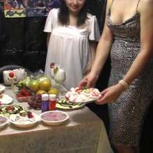 Alumi: Mai + Maria + dinner party = creamy, gooey mess