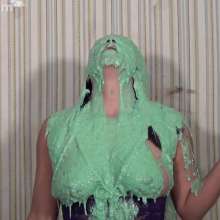 Anglefan: Gorgeous Asian model gets slimed