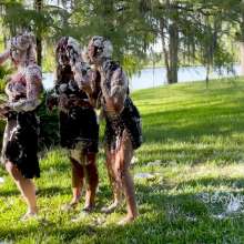 Alana SexyMessyBabes: Babes Cookout Pie Fight!