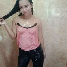 WetPlace: Danny Shower In Jeans