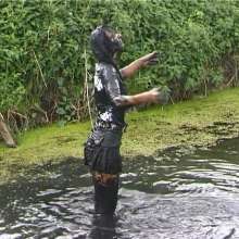 WSMProductions: Dee in Muddy Duck Pond