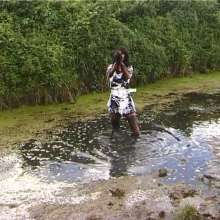 WSMProductions: Dee in Muddy Duck Pond