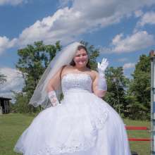 JD and Messy Andi: A Beautiful Bride Gets Dunked!