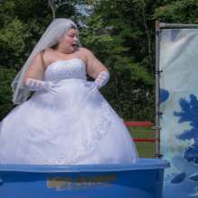 JD and Messy Andi: A Beautiful Bride Gets Dunked!