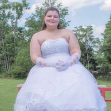 JD and Messy Andi: A Beautiful Bride Gets Dunked!