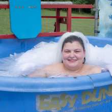JD and Messy Andi: A Beautiful Bride Gets Dunked!