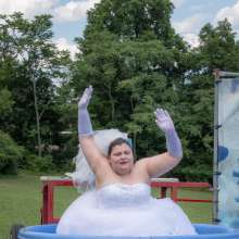 JD and Messy Andi: A Beautiful Bride Gets Dunked!