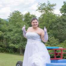 JD and Messy Andi: A Beautiful Bride Gets Dunked!