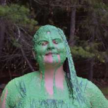 JD and Messy Andi: Andi's 80's Outfit Gets Slimed!