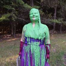 JD and Messy Andi: Andi's 80's Outfit Gets Slimed!
