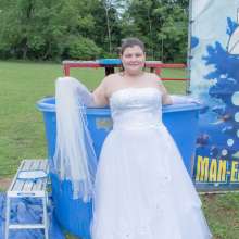 JD and Messy Andi: A Beautiful Bride Gets Dunked!