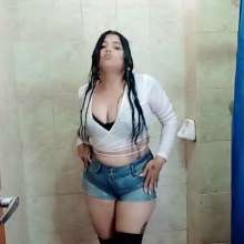 WetPlace: Jazminss Taking Shower In Shorts
