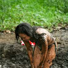 dlodoski: Gara in Peat Wearing Shiny Bikini--Photos