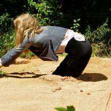 dlodoski: Secretary in Quicksand--Star (photos)