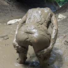 Jayce: Creamy, Deep Mud-w My dildo-hunters-public+rinse off!