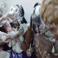 JohnWam: Pies Craziness