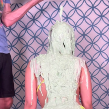Slimed Models: Nia Goes for the Longest Slimed Models Sliming Record!
