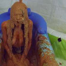 HotWamHD: Antonia's Extreme Gunge Bath--brand new scene at Hotwamhd