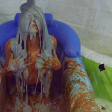 HotWamHD: Antonia's Extreme Gunge Bath--brand new scene at Hotwamhd