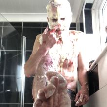 sewersyd: Messy cam session