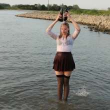 WetPlace: Beautiful Eileen Schoolgirl In The River