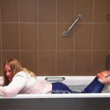 CheekyLuna: CheekyLuna's Bath Time In Tight Jeans And White Blouse