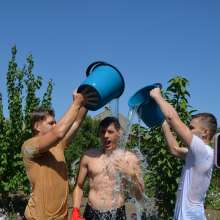 WetlookerUpdates: Wet guys on Wetlooker!